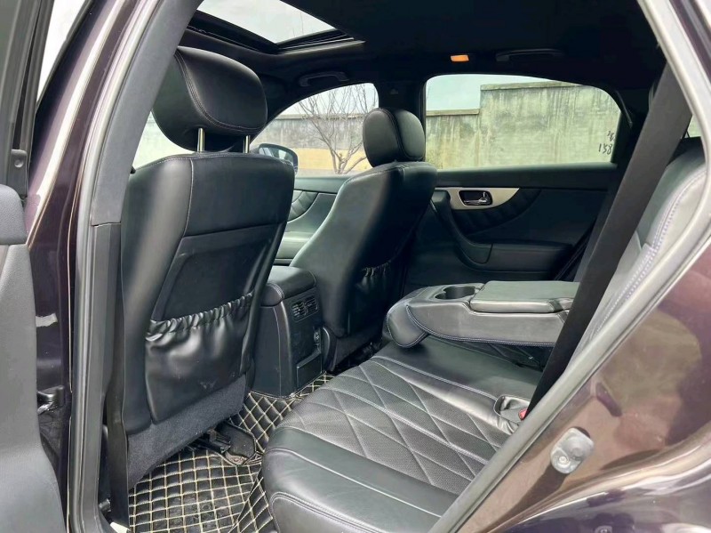 青岛17年英菲尼迪QX706