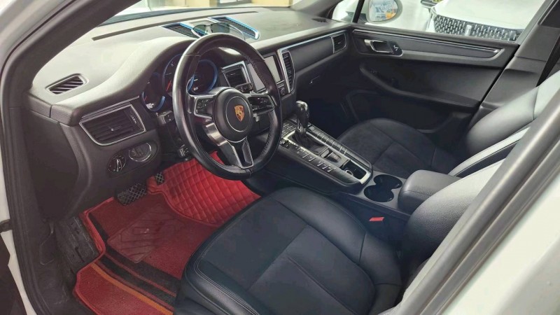 邯郸15年保时捷Macan2