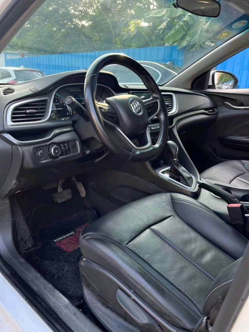 汕头18年别克英朗9