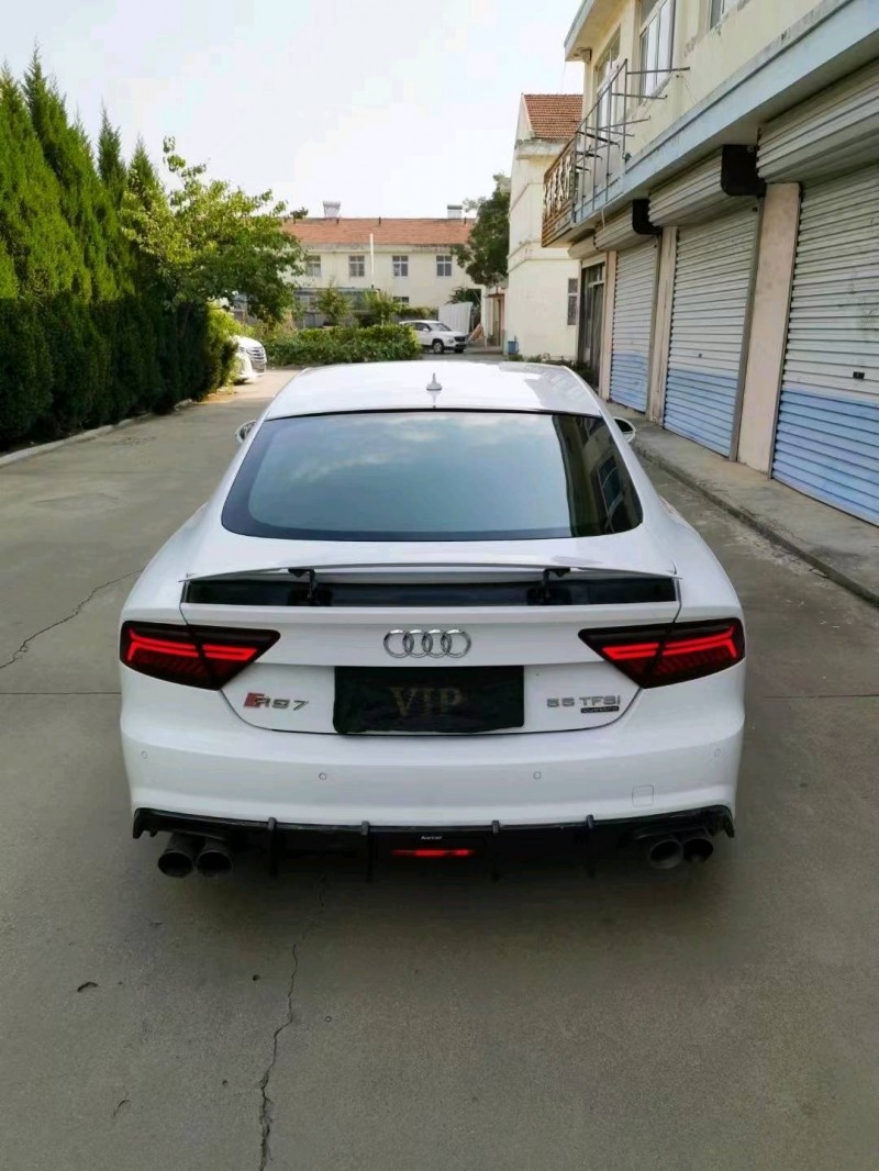 东营16年奥迪A7L9