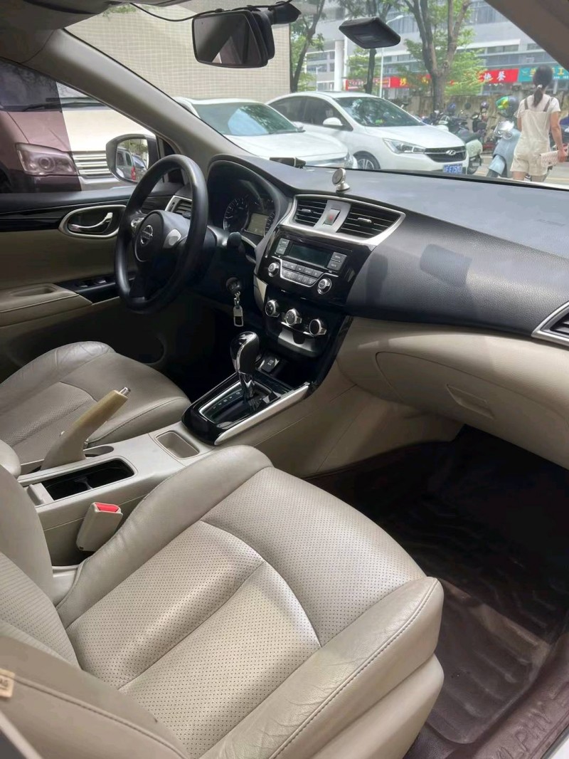 佛山18年日产轩逸6