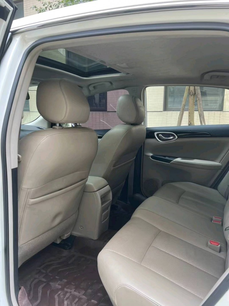 佛山18年日产轩逸9