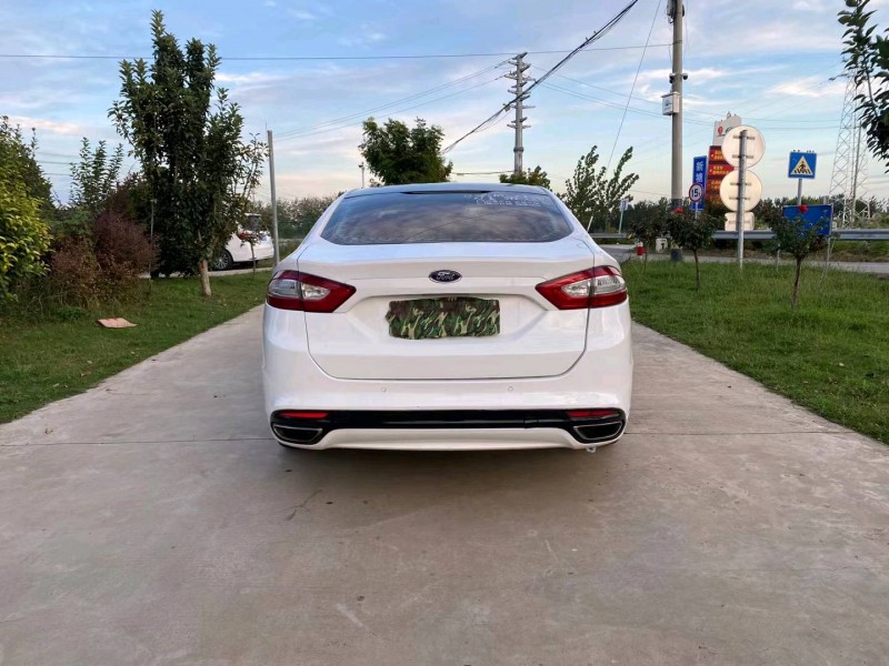 徐州13年福特蒙迪欧9