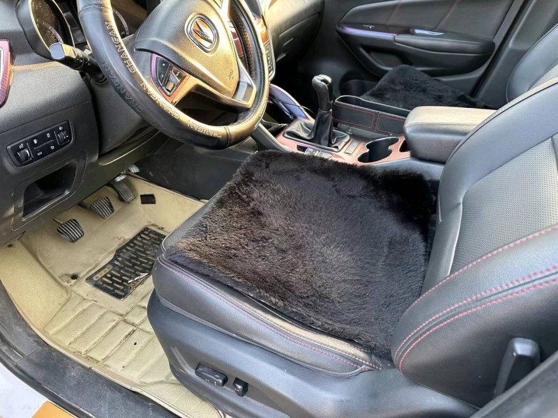 徐州15年长安汽车CS757