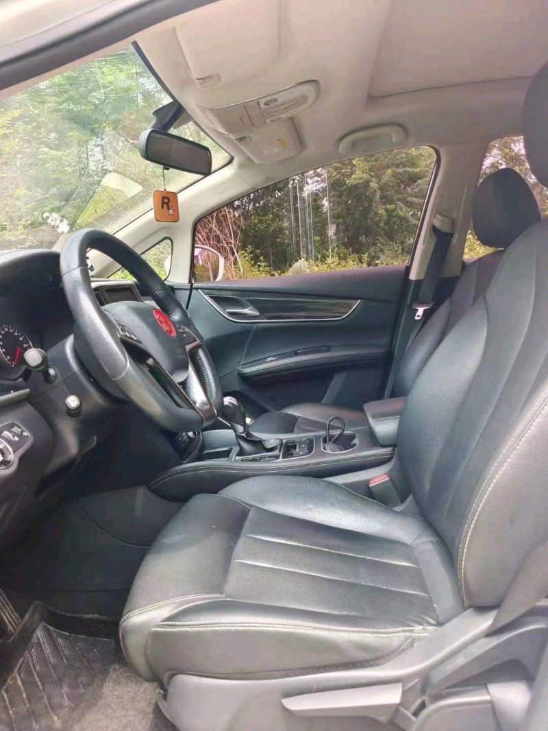 珠海18年比亚迪宋4