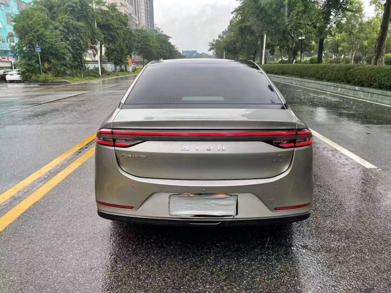 佛山22年传祺埃安S6