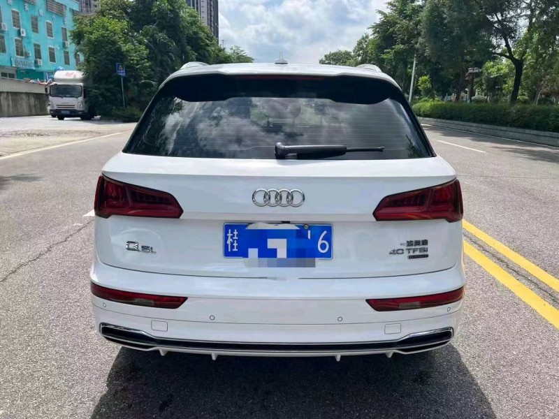 汕头19年奥迪Q52
