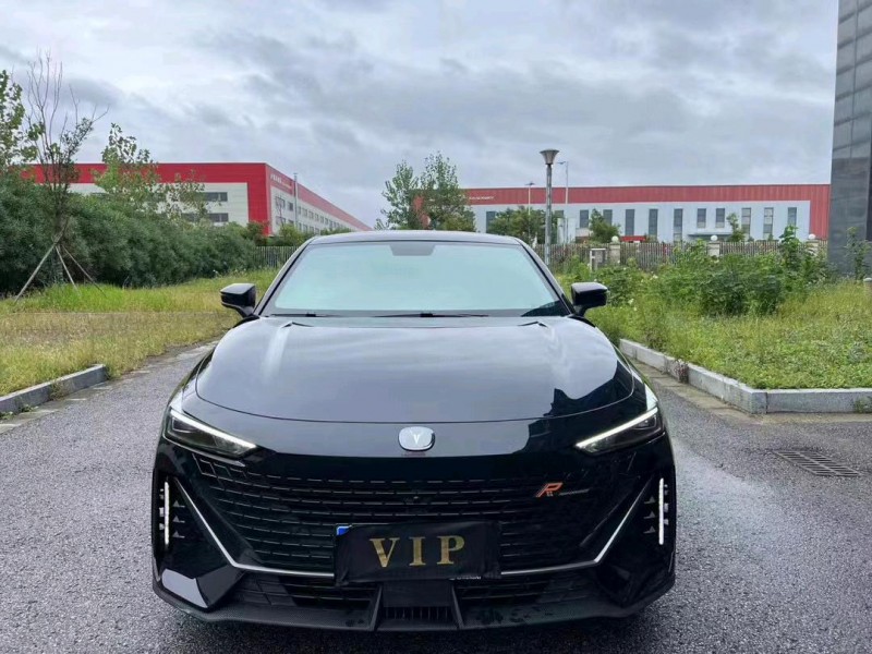 盐城23年长安汽车UNI-V1