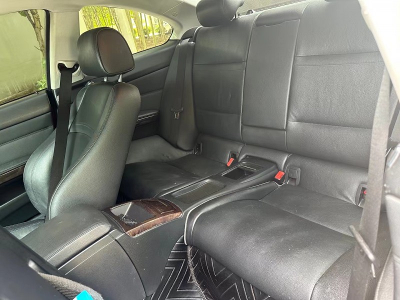 济宁13年宝马3系6