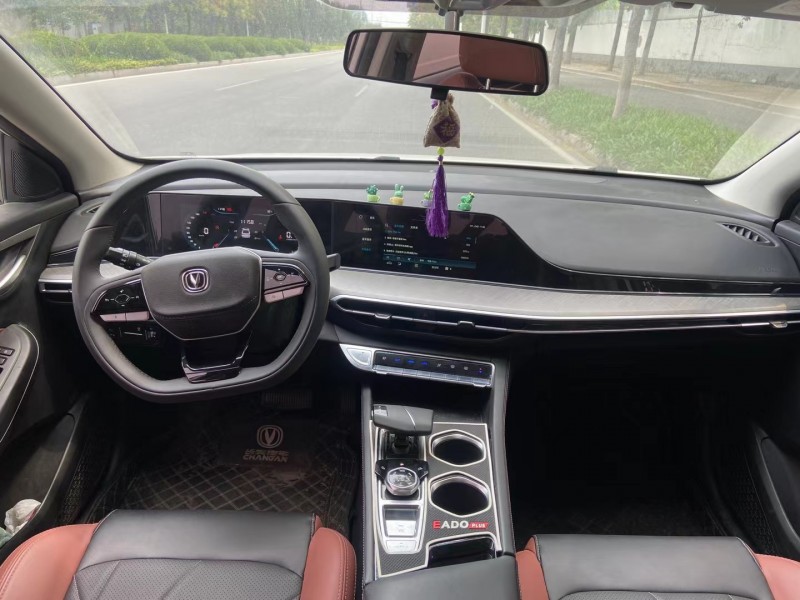 济宁22年长安汽车逸动8