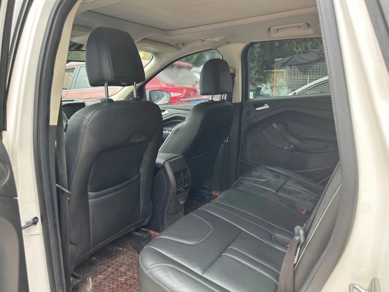 济宁15年福特翼虎6