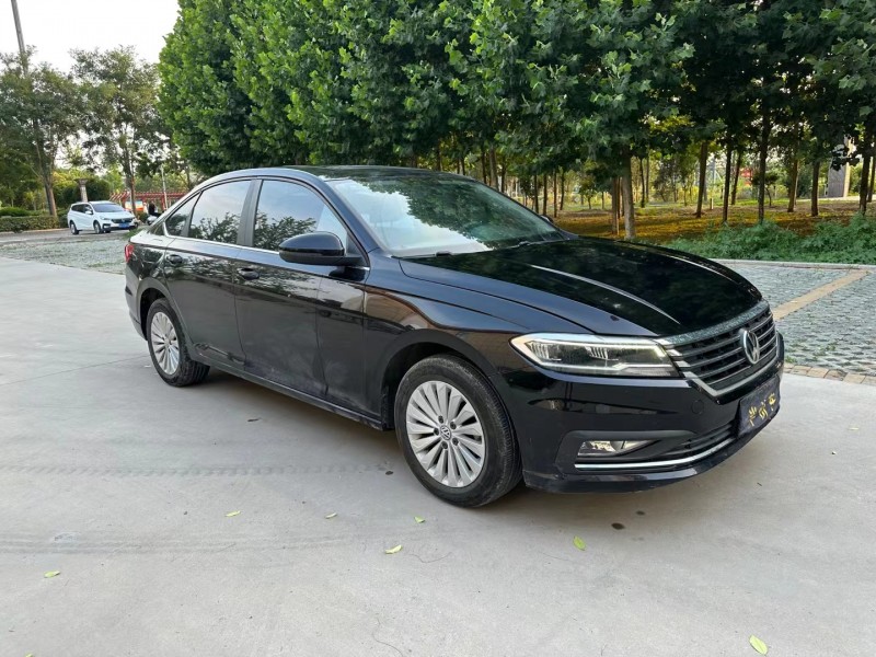 济宁19年大众朗逸3