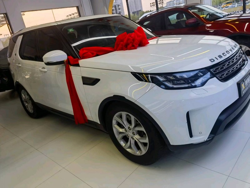 青岛17年路虎发现2