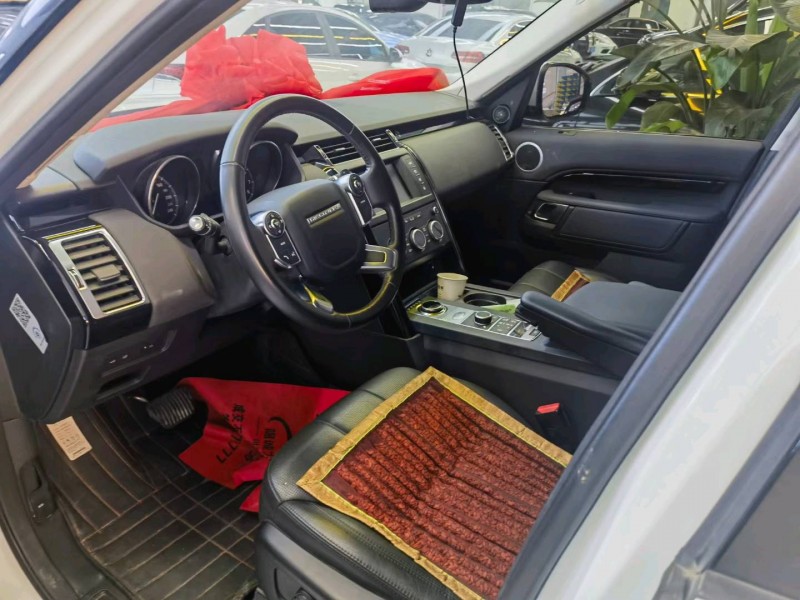 青岛17年路虎发现4