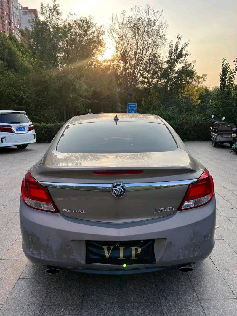 邢台10年别克君威9