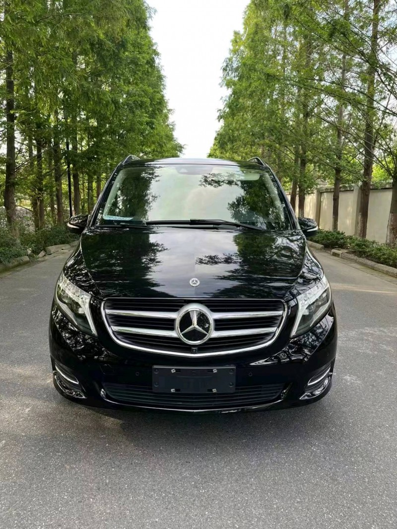 徐州20年奔驰V1