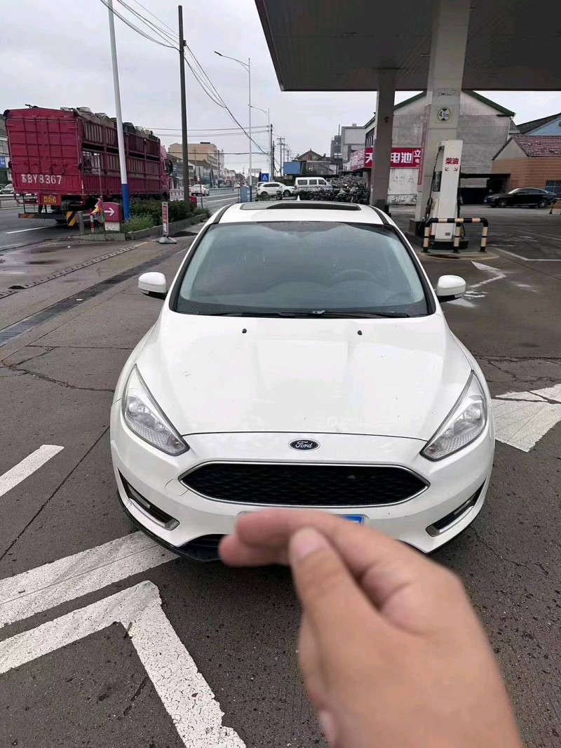 徐州16年福特福克斯1