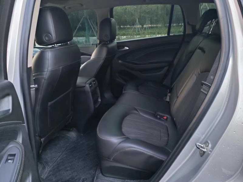 徐州16年别克昂科威8