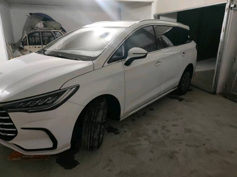 苏州21年比亚迪宋MAX2