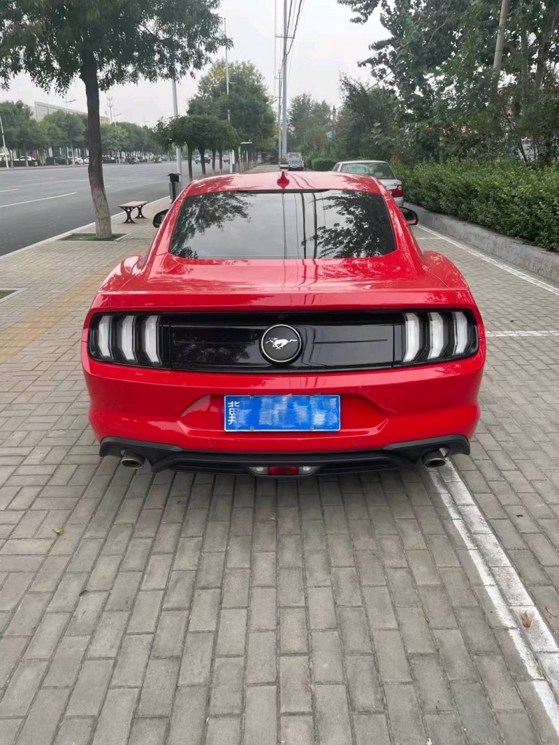 邢台21年福特野马2