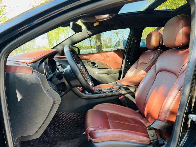 聊城14年别克君越7