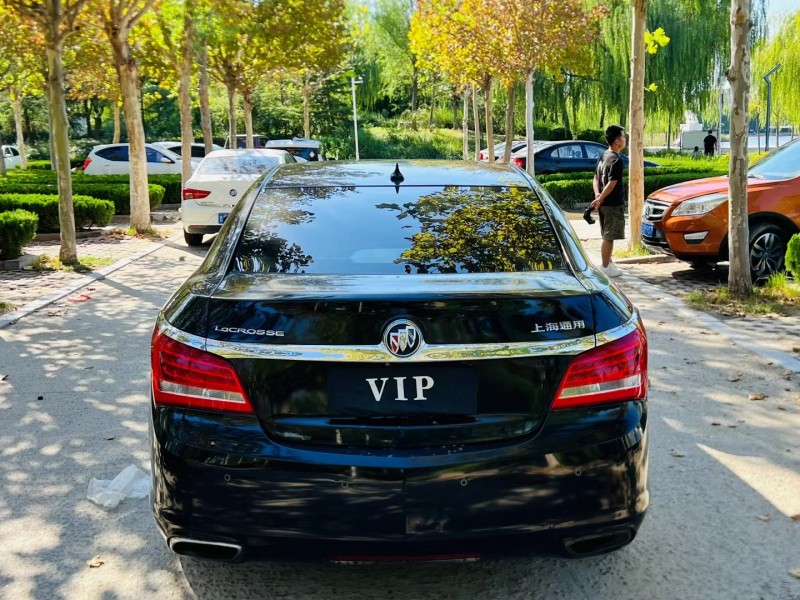 聊城14年别克君越9