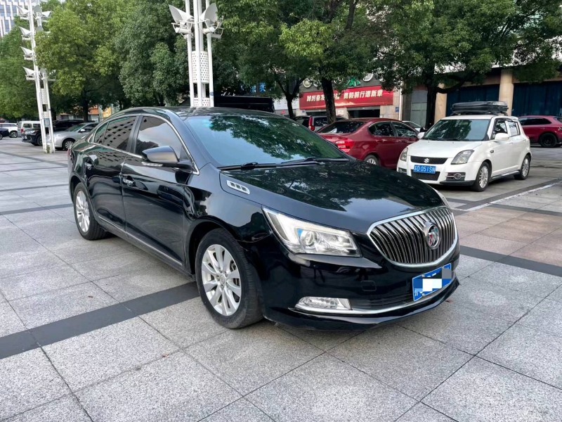 苏州16年别克君越6