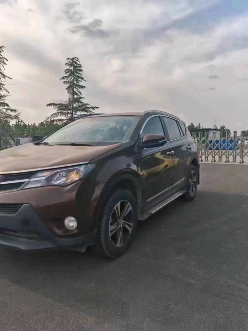 聊城15年丰田RAV4荣放2