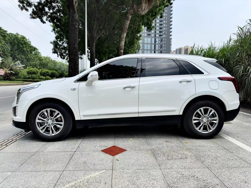 东莞19年凯迪拉克XT57