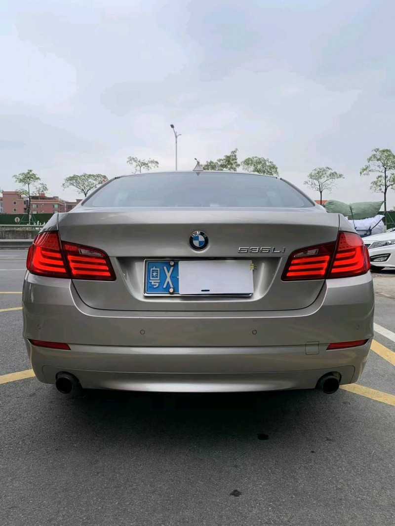 佛山13年宝马5系9