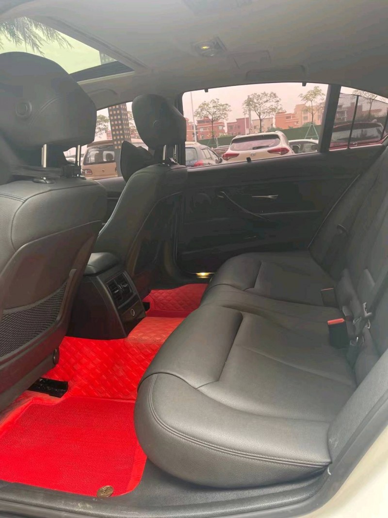 佛山17年宝马3系8