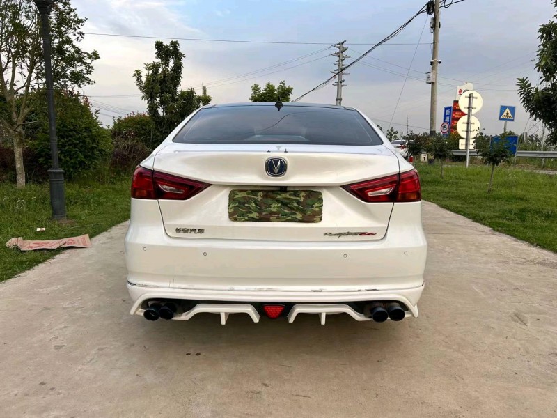 徐州19年长安汽车CC9