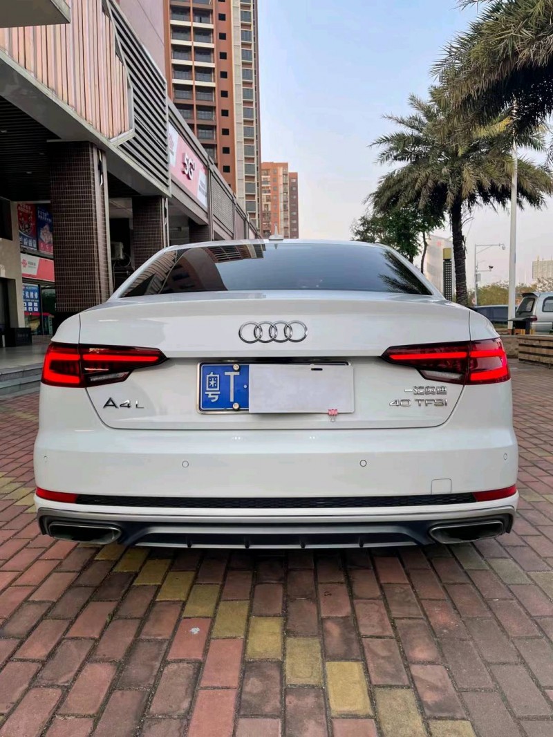 佛山18年奥迪A4L9