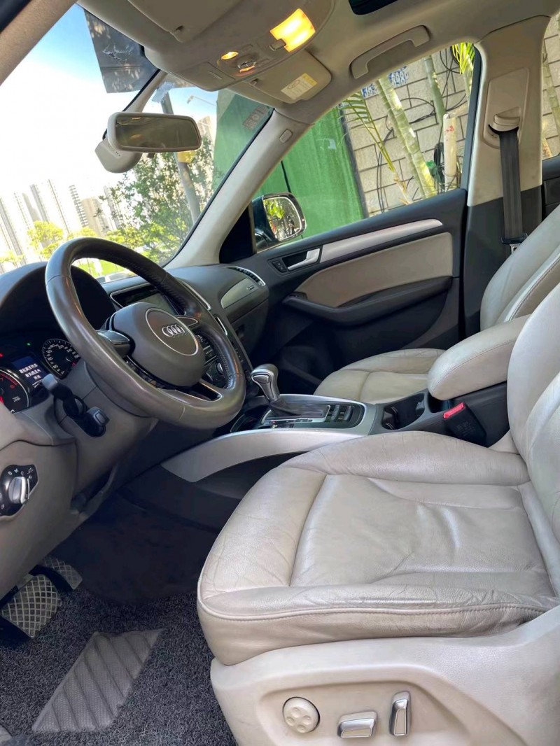佛山17年奥迪Q56