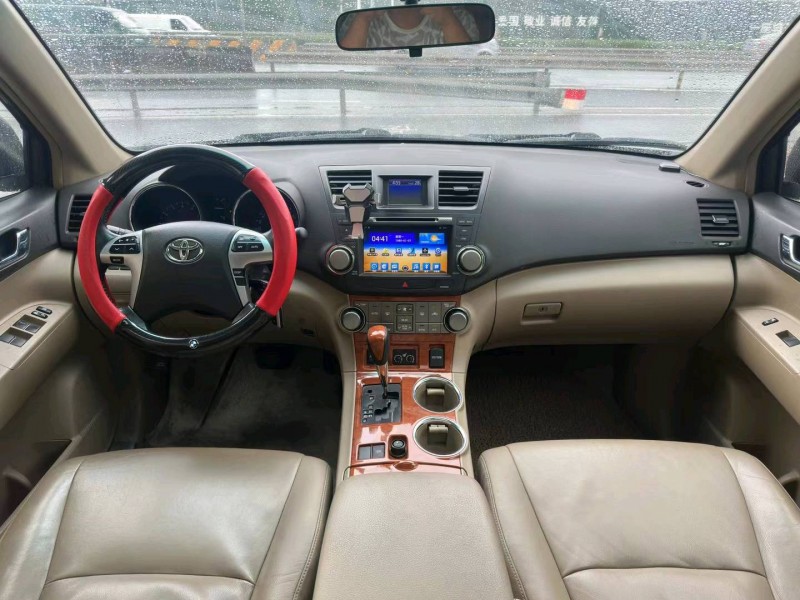 佛山13年丰田汉兰达7