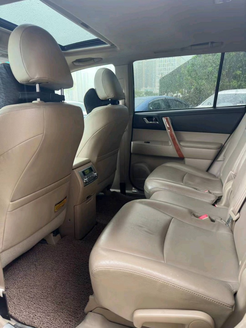 佛山13年丰田汉兰达8