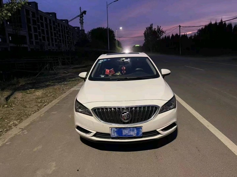 枣庄16年别克威朗1