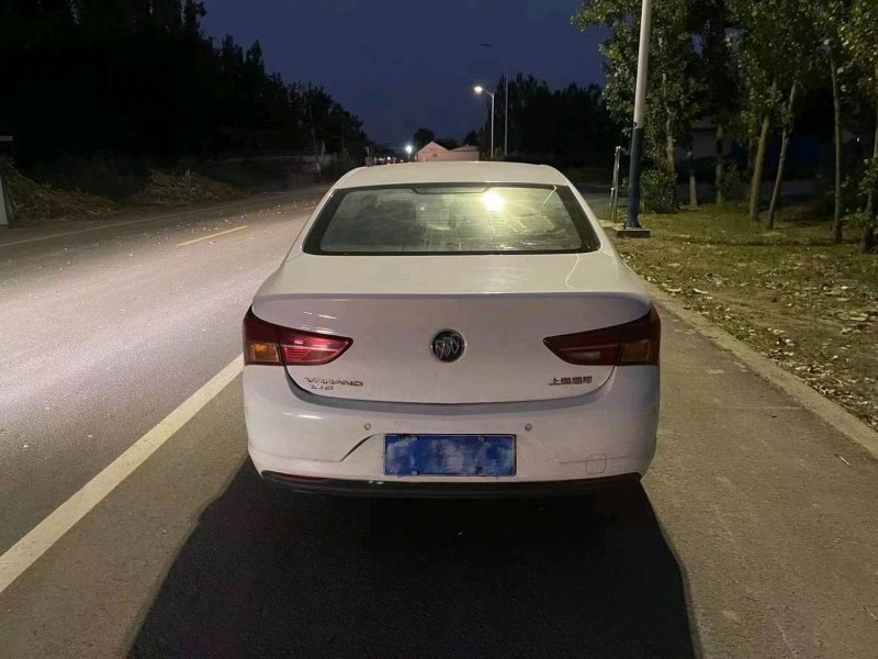 枣庄16年别克威朗7