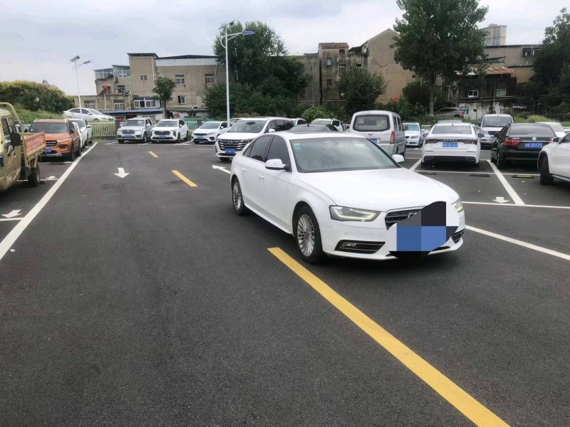 淮南15年奥迪A4L3