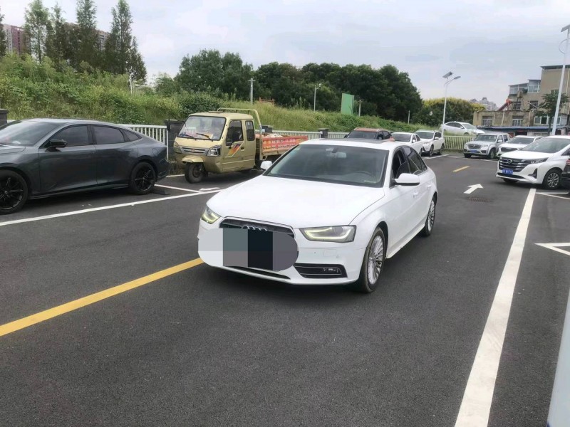 淮南15年奥迪A4L4