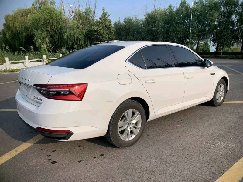 徐州21年斯柯达速派4