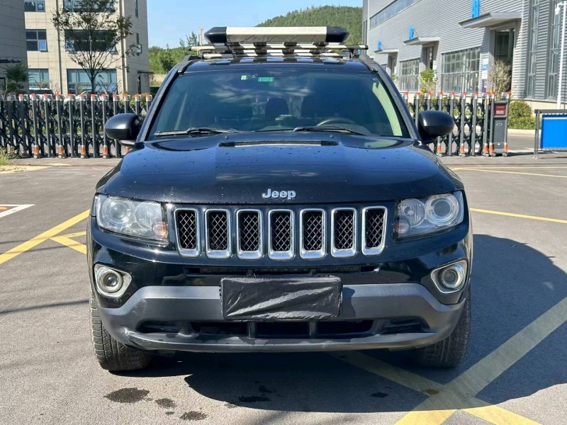 徐州15年Jeep指南者1