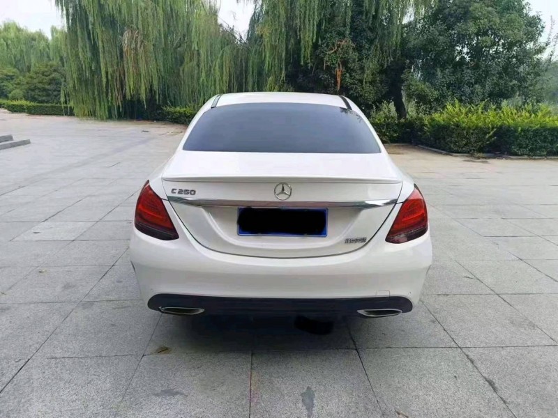 枣庄19年奔驰C9