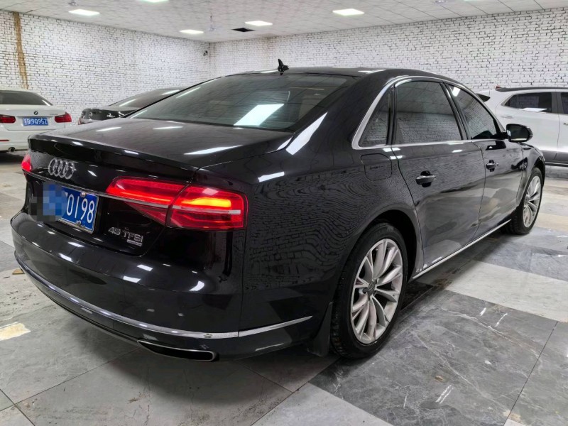 邢台15年奥迪A8L5