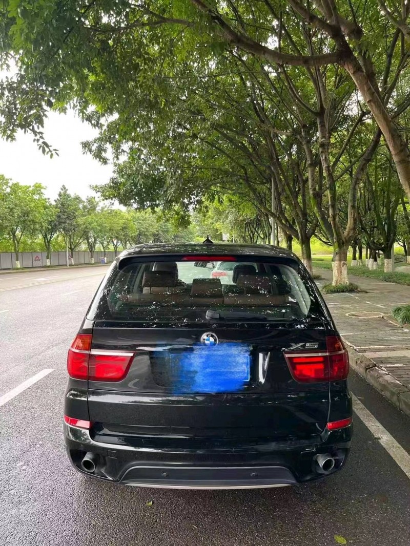 重庆13年宝马X52