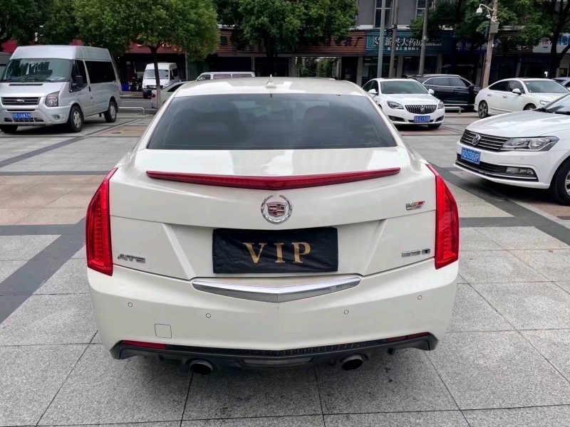 苏州14年凯迪拉克ATS3