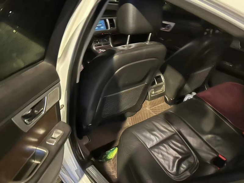 济宁13年捷豹XF6