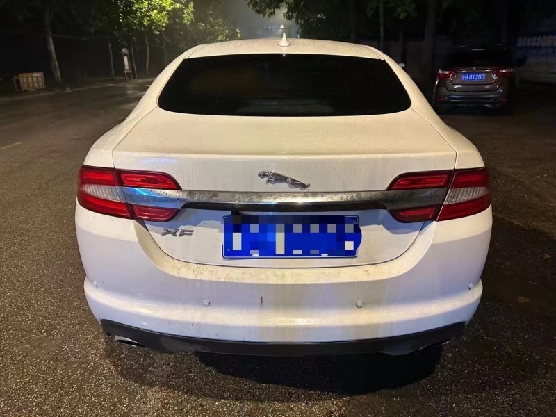 济宁13年捷豹XF9