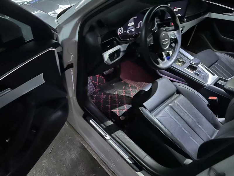 济宁21年奥迪A4L4