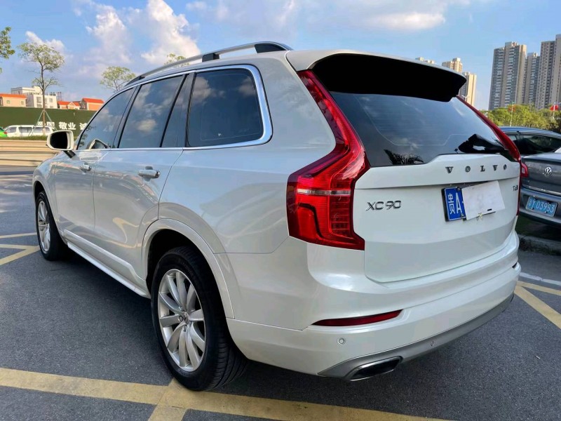 佛山18年沃尔沃XC905